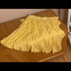 INC Cheerful yellow ruffle skirt 🌼🌝